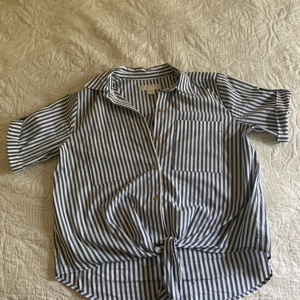 4 for $15✨MICHAEL Michael Kors Navy and White Striped Shirt
